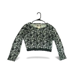 Vintage Floral Embroidered Long sleeve Crop Top